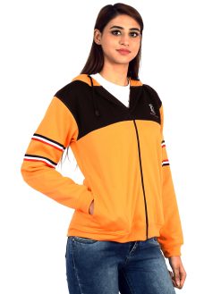 Stay trendy with this women’s hoodie zipper jacket