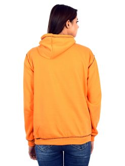 Comfortable athletic sweatshirt for workouts